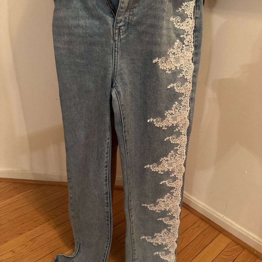 PrettyLittleThing Blue Jeans with White Lace Accent
